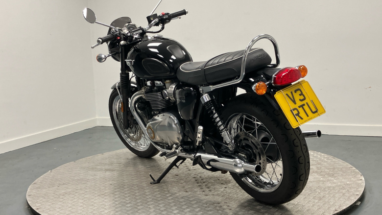 Triumph Bonneville T120 Jet Black